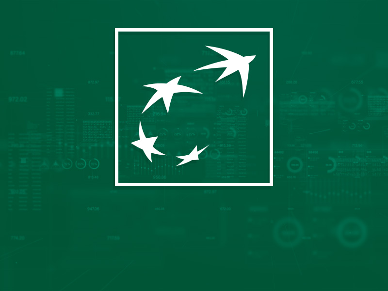 Immagine della "curva di volo" del logo BNP Paribas su fondo verde scuro
